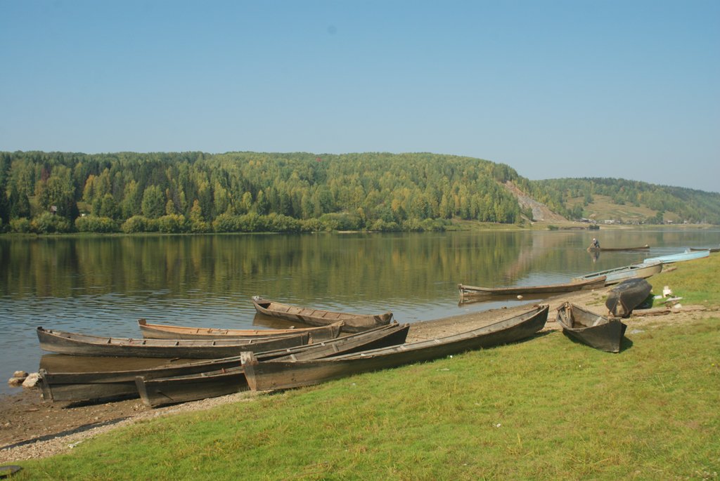 Рыбалка реки пермского края. Река Вишера Пермский край. Река Кама в Усть Вишера. Река большая Вишера. Вишера заповедник.