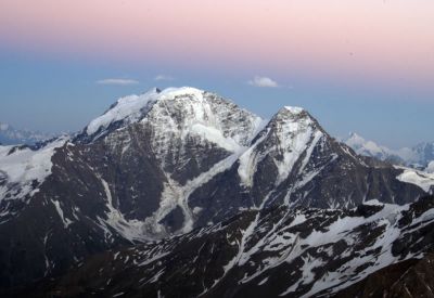 ���� ������-�������� / donguz-orunbashi summit